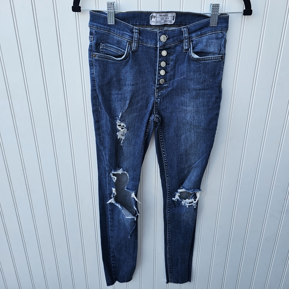 Free People Denim - Free People Dark Blue Distressed Ankle Skinny Jeans Womens 26